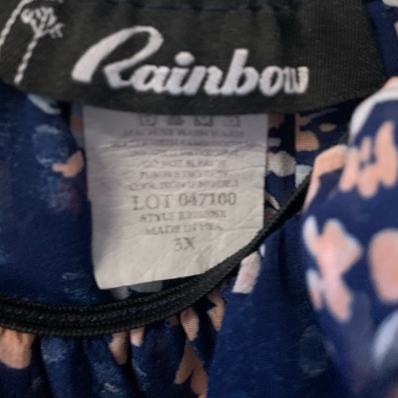 Semi Sheer Blouse Three Quarter Sleeves Blue with Pink Floral Size 3X - Picture 3 of 3